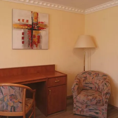 Gaststaette Schwenksaal Värdshus *